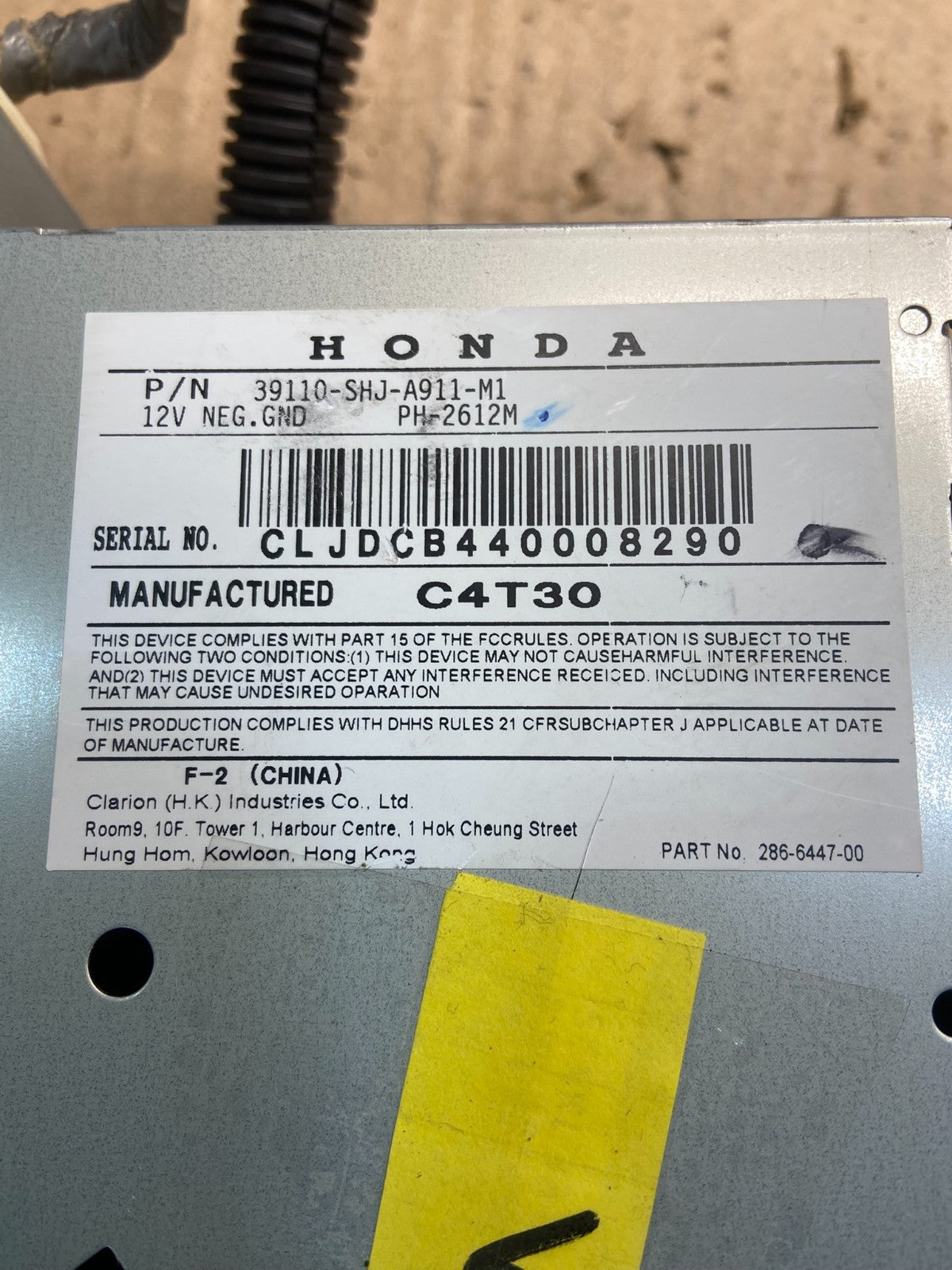 2005-2006 Honda Odyssey Information Display Screen 39810-SHJ-A010-M1 Y7641 DG6