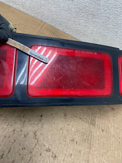 1990 to 1994 Chevrolet Lumina Right Passenger Side Tail Light AA7162 DW3