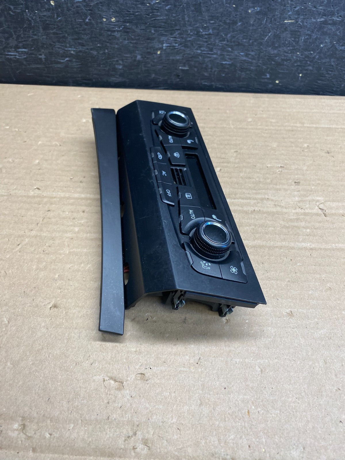 2009 - 2012 Audi A4 A5 Front Heater AC Climate Control Panel ag0120 DG2