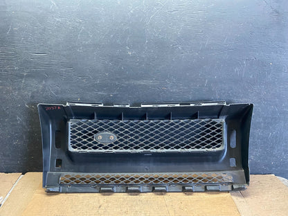 2004 2005 2006 Land Rover Freelander 1 Front Bumper Grille Grill  Q8564 DG10
