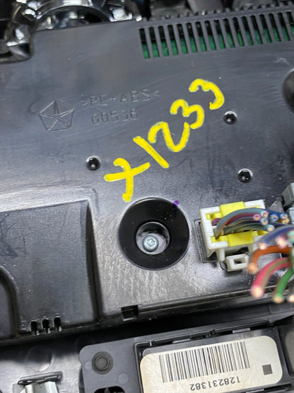 2011-2016 Dodge Grand Caravan Temperature Climate Control AC Heater X1233 DG6