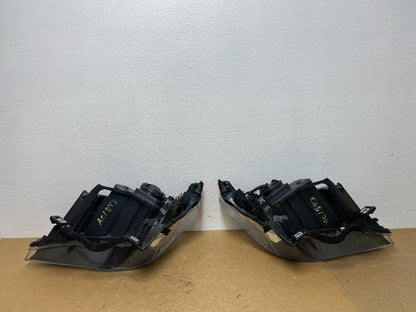 2004 to 2007 BMW 525i 5 Series Left+Right Set Halogen Headlights AC3624 DG7