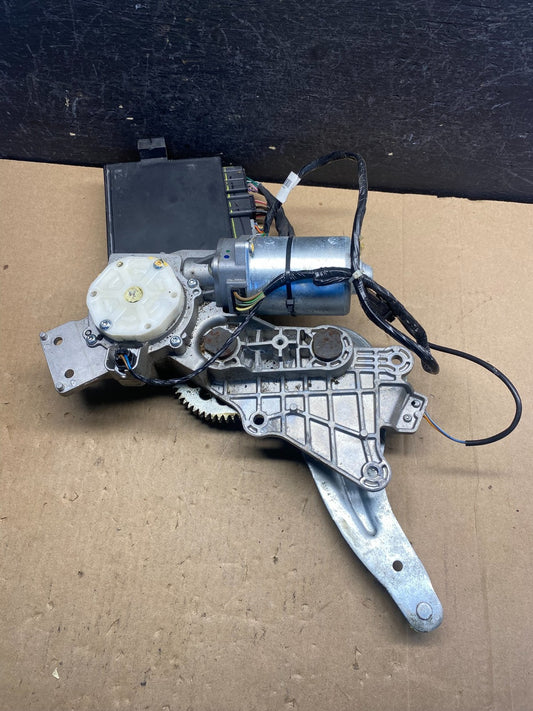 2009 to 2016 GMC Acadia Rear Trunk Liftgate Power Motor Actuator AE7495 DW0