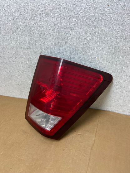 2007 to 2010 Jeep Grand Cherokee Right Passenger Tail Light AC8389 LK1