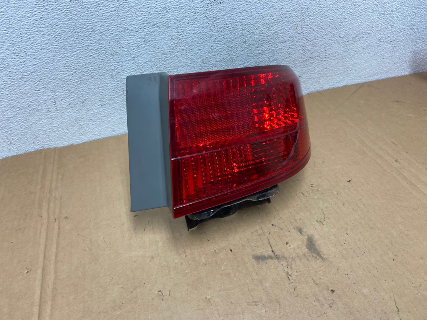 2005 Honda Accord Right Passenger Rh Side Tail Light AD2716 LK2