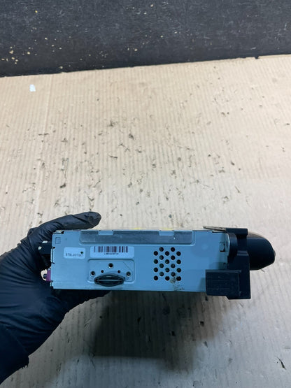 2010  2014 Mini Cooper Navigation System Am Fm Cd Player Radio Receiver X0863 DG3