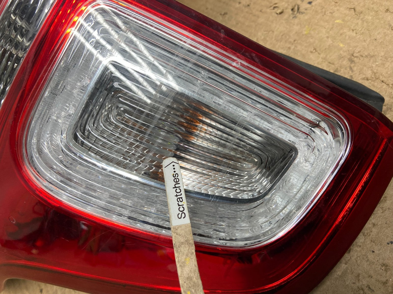2011 2012 2013 2014 2015 Ford Explorer Left Driver LH Side Tail light AA8209 LK3