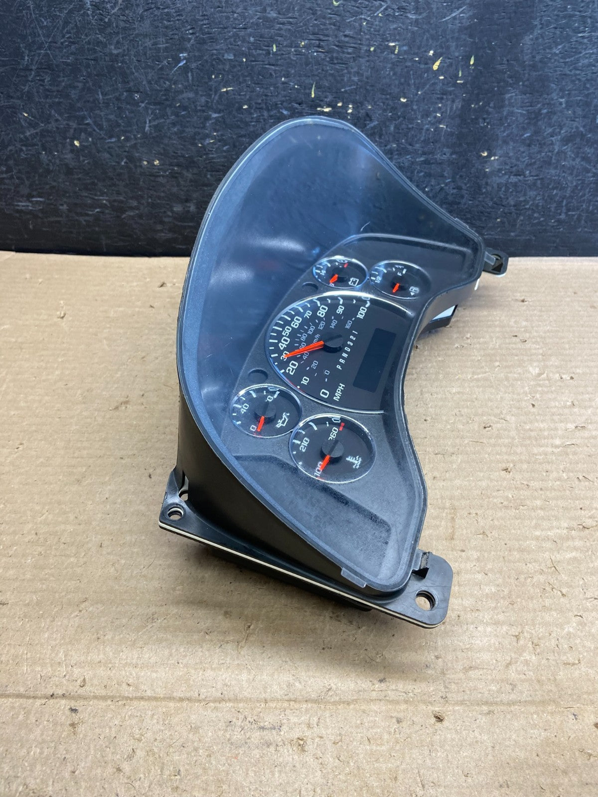 2008 to 2010 Chevrolet Express Speedometer Cluster Gauge AH5279 DG1
