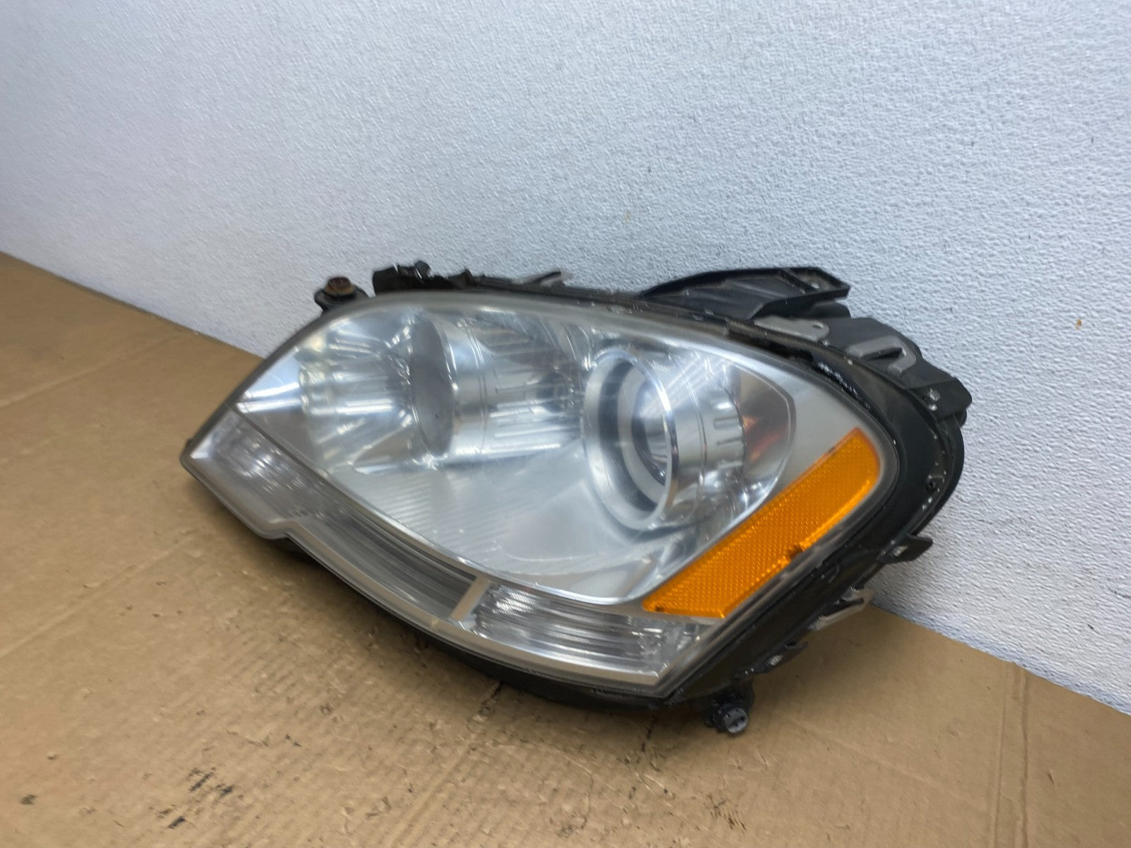 Halogen 2009-2011 Mercedes-Benz ML Class Left Driver LH Headlight AD1109 DW1