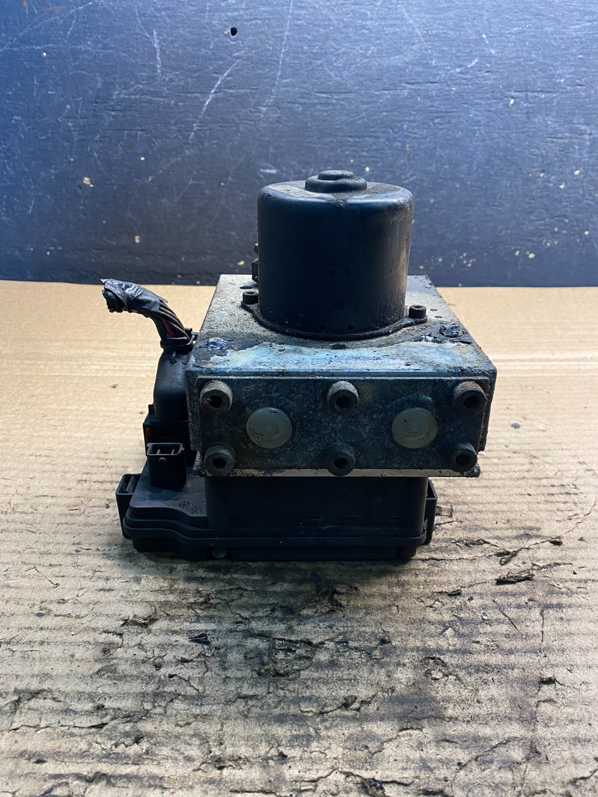 Wabco ABS Pump Hydraulic W/ Module P/N 4460470002 aa3338 DG3