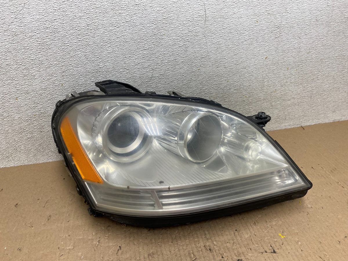 Halogen 2006-2009 Mercedes-Benz ML Class Right Passenger Headlight R8378 DW0