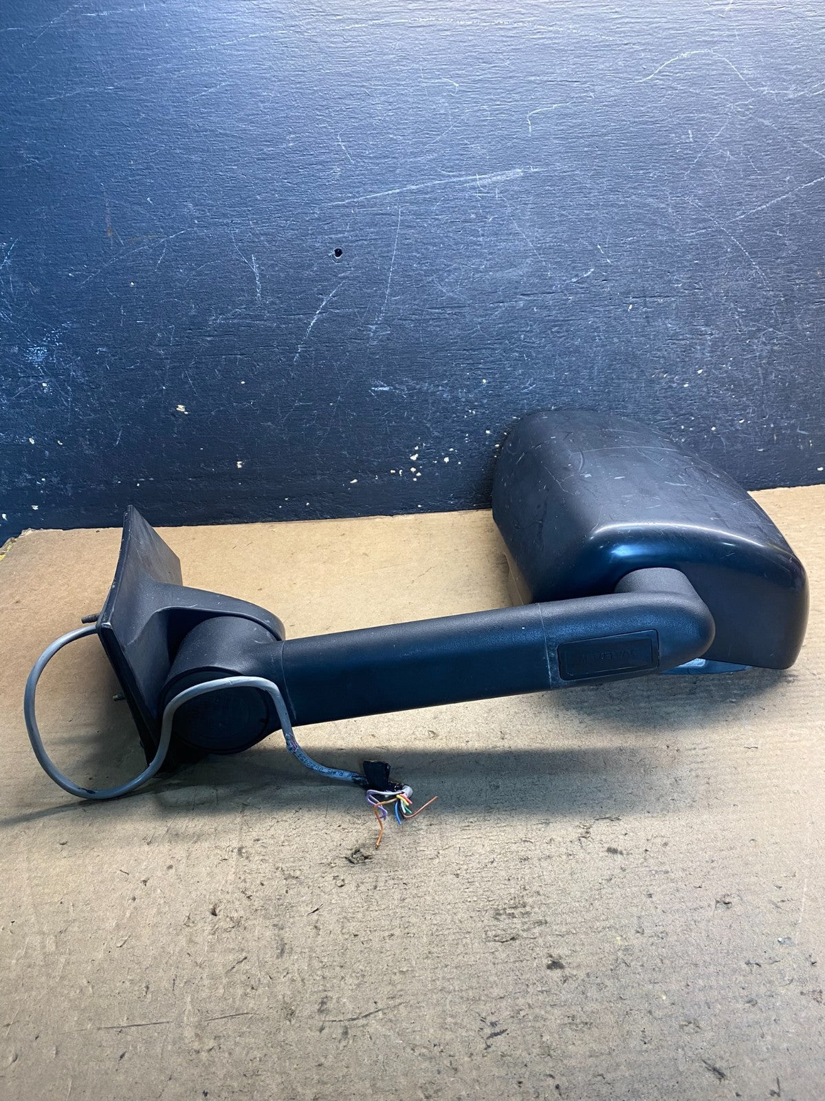 2009 to 2018 Chevrolet Express G3500 G4500 Left Driver LH View Mirror AA3026 MS1