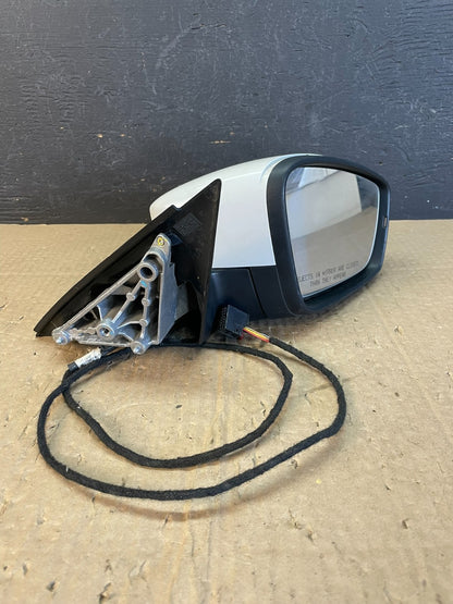 2012-2015 Volkswagen Passat Right Passenger Sgn Door View Mirror AC9910 DW5