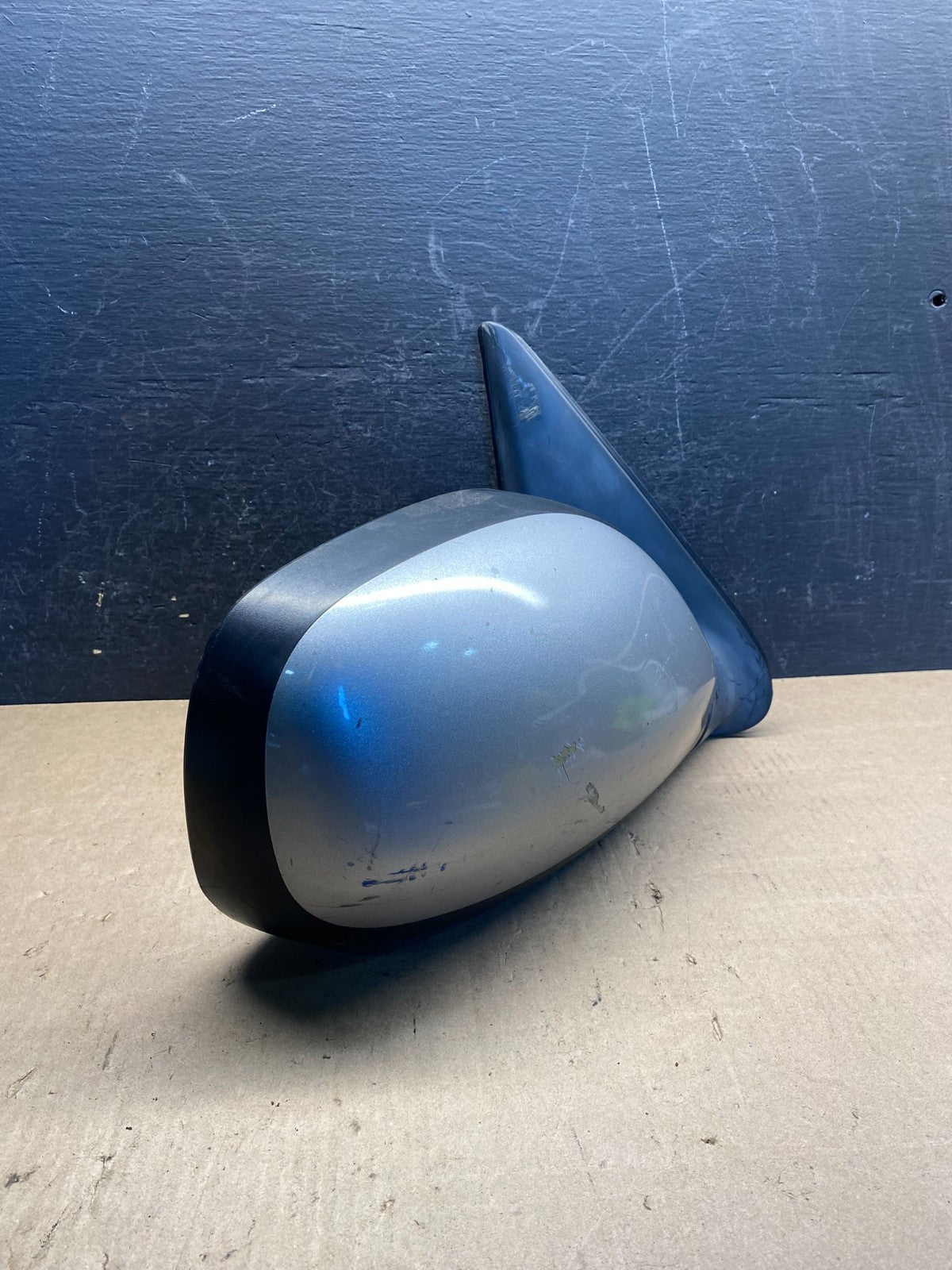 2001 to 2006 Toyota Sequoia Right Passenger RH View Door Mirror AG3456 MS1