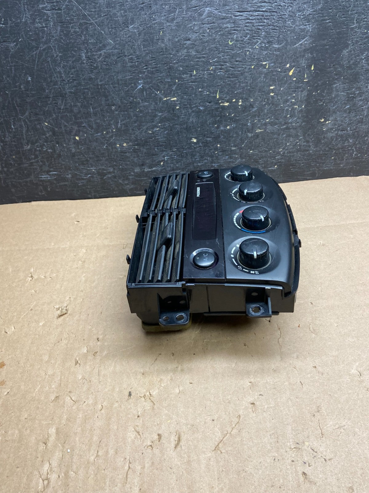 2004-2005 Toyota Sienna AC Climate Heater Temperature Control Air Vent AI6406 DG1
