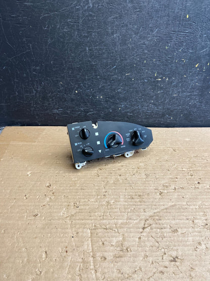 1997-2014 Ford Van Econoline E150 E250 Heater Climate Fan Control AG8567 DG0