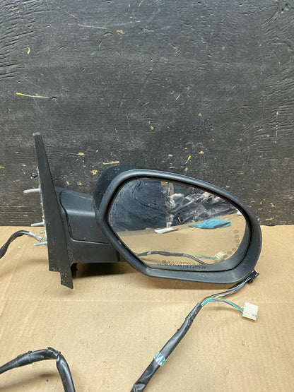 2007-2013 Chevrolet Tahoe Silverado Suburban Right Turn Signal Mirror U6213 DG10