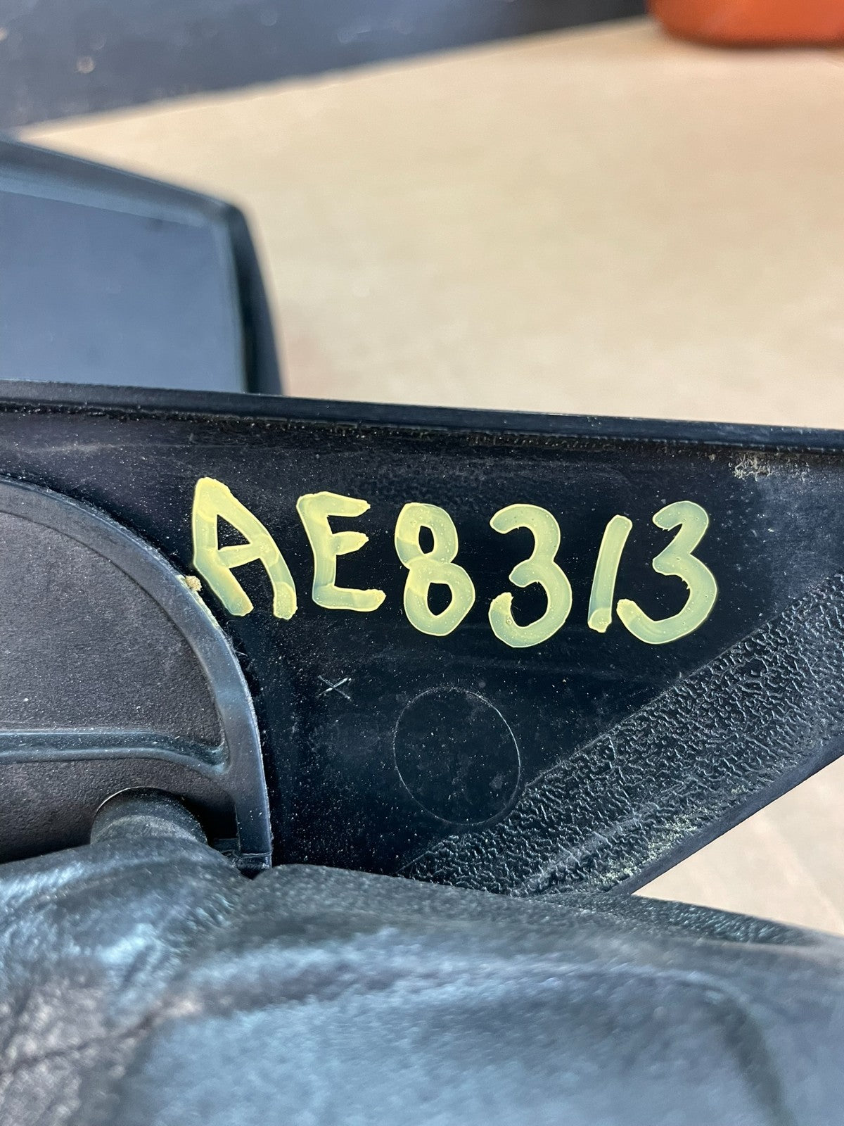 2006 to 2007 Mercury Mountaineer Left Driver LH View Door Mirror AE8313 DG10