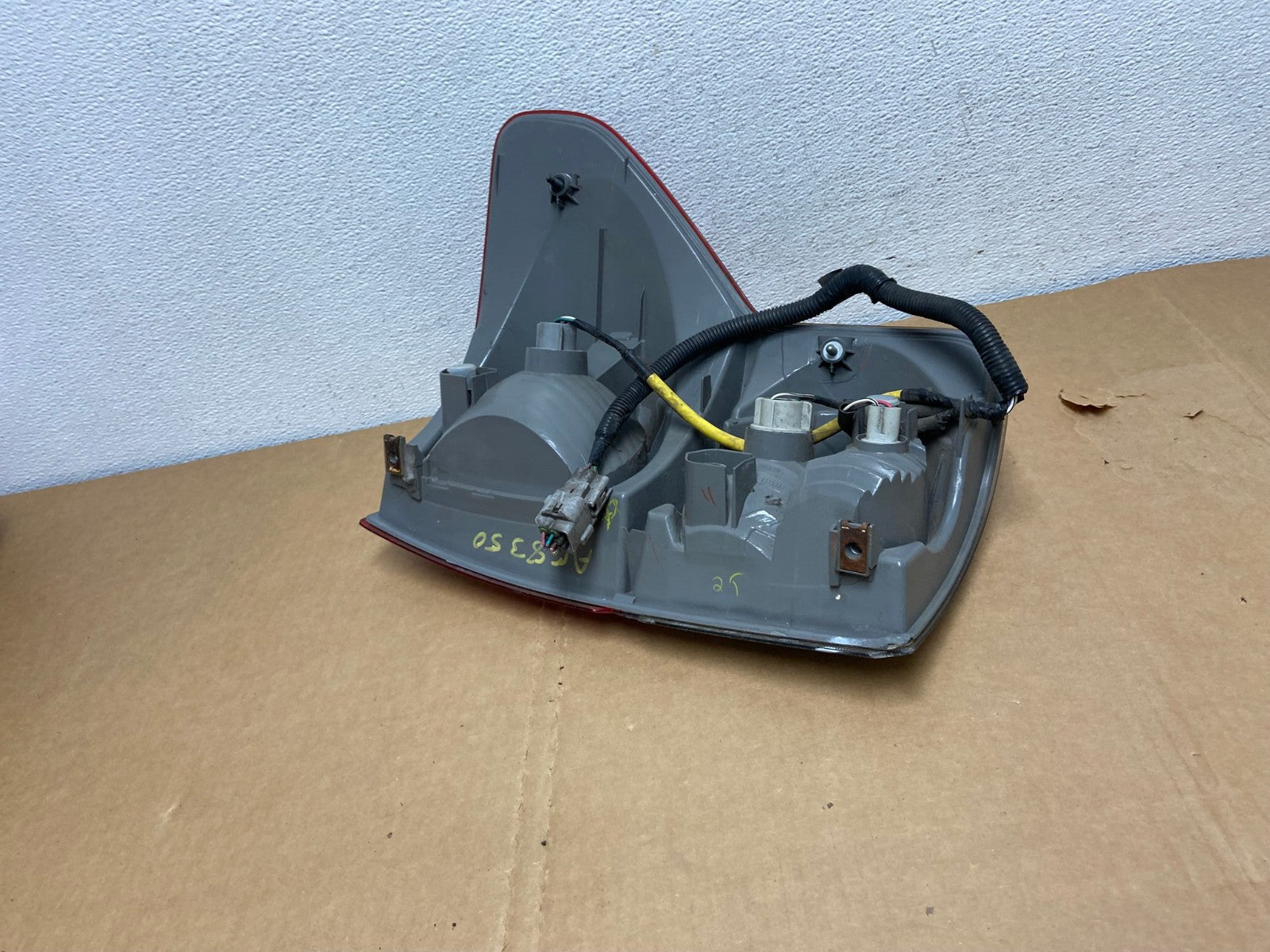 2007 to 2013 Toyota Tundra Left Driver LH Tail Light AC8350 LK7