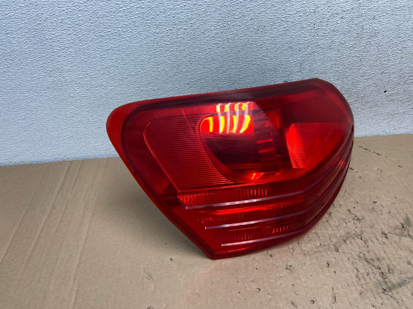 2008 to 2015 Nissan Rogue Left Driver Lh Side Tail Light AF4307 LK2