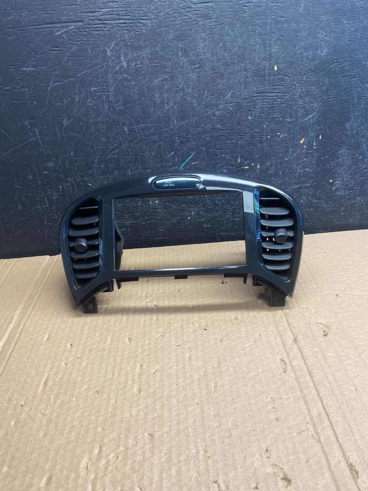 2011 to 2014 Nissan Juke Center Console Radio Bezel Trim AF6206 DG0