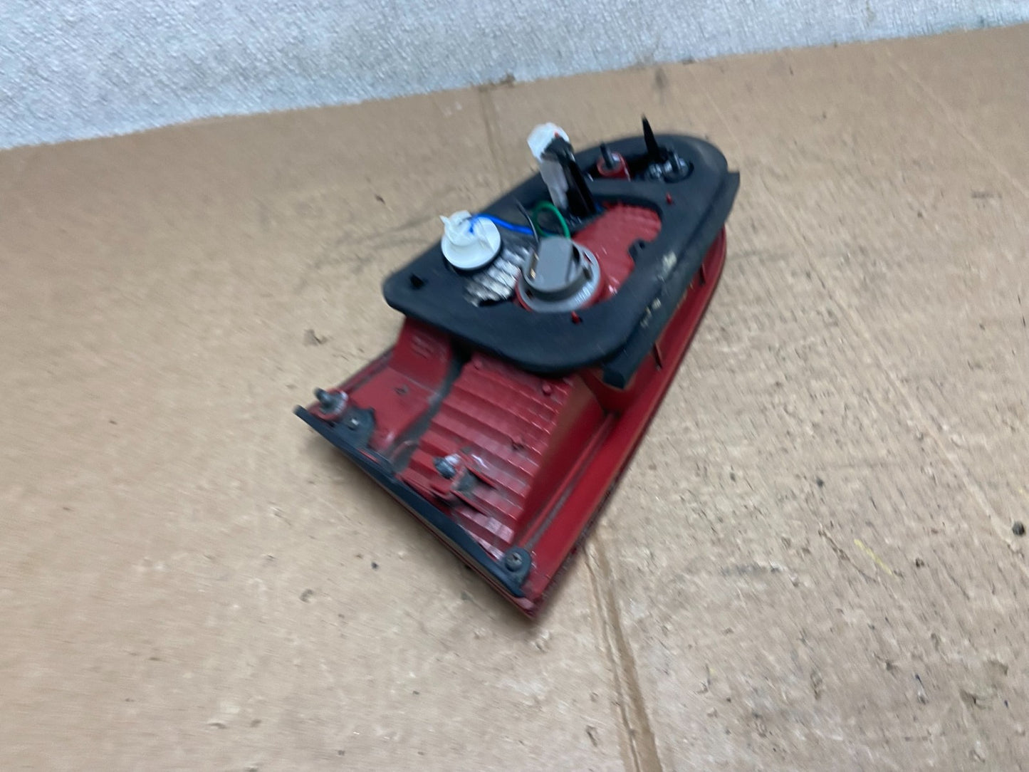 2013-2016 Hyundai Santa Fe Sport Left Driver LH Inner Tail Light AA1684 PS3