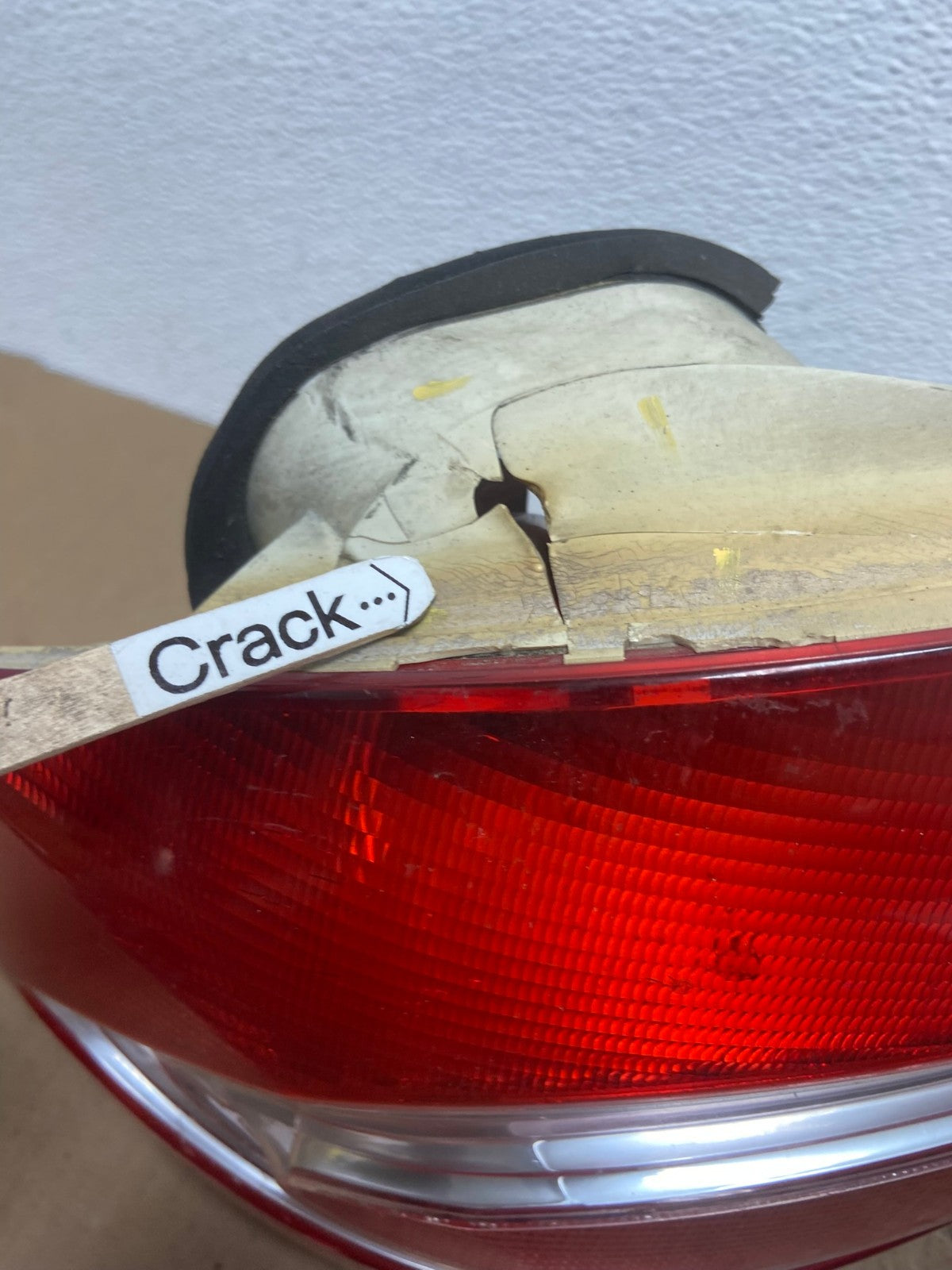 2003 - 2006 Mercedes W209 Clk-Class Left Driver Lh Tail Light OEM AB9301 LK4