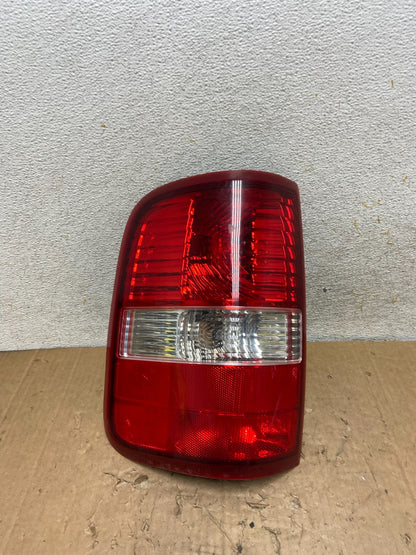 2004 to 2008 Ford F150 F-150 Left Driver LH Side Tail Light AI9276 LK0