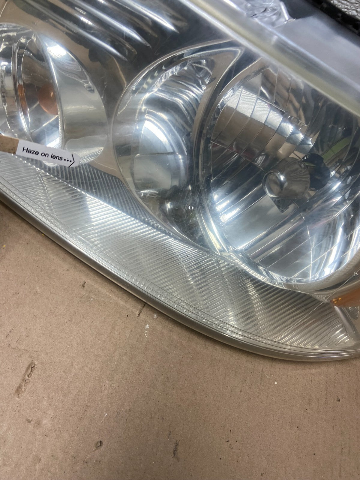 2004 to 2008 Ford F-150 F150 Left+Right Halogen Headlights Z6176 DW6