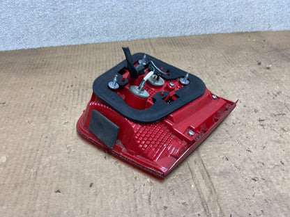 2013-2016 Chevrolet Malibu Left Driver Lh Side Inner Tail Light Oem AA66384