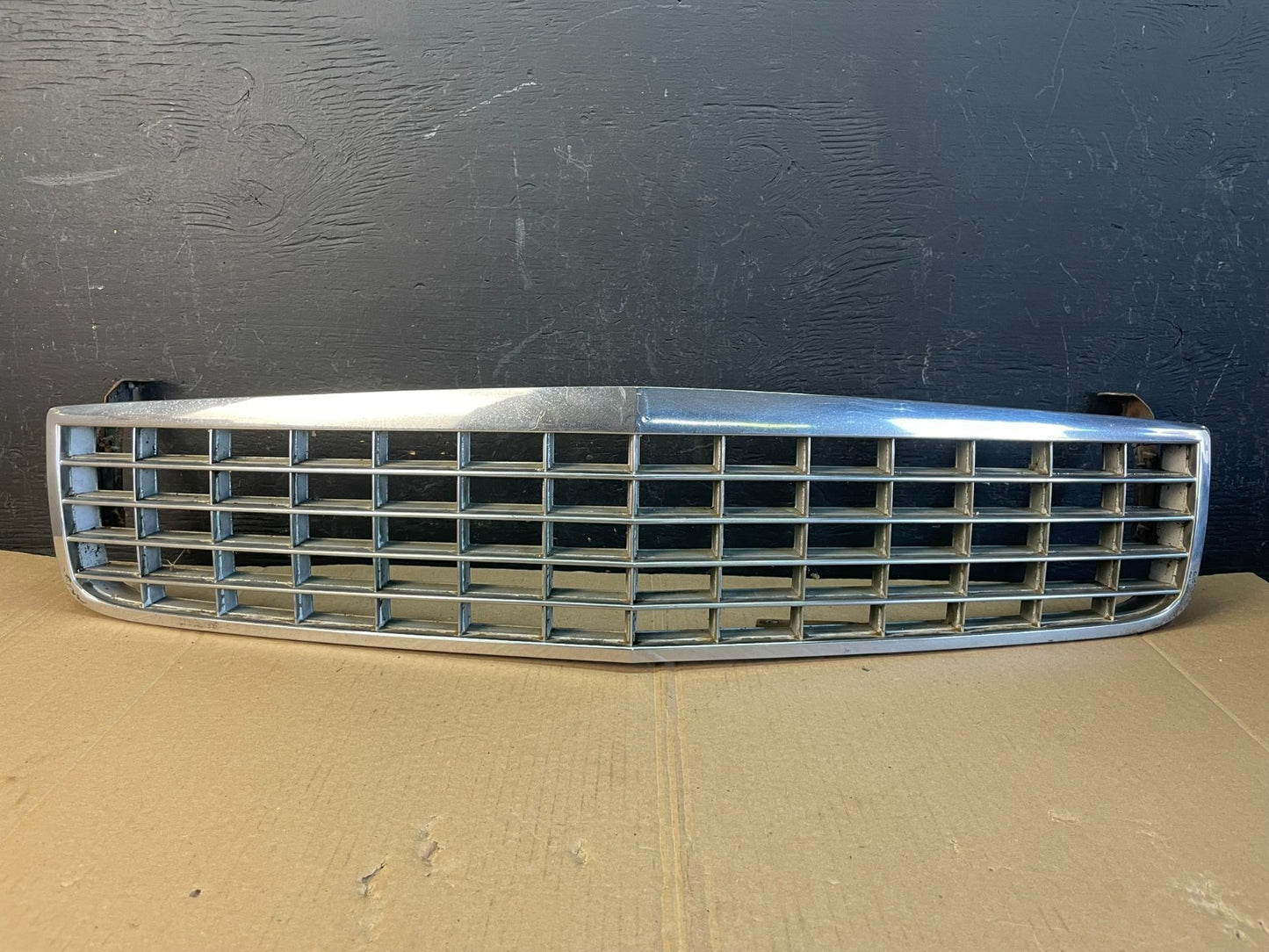 1994 1995 1996 Cadillac Deville Front Upper Grill Grille Oem ac2167 DG0