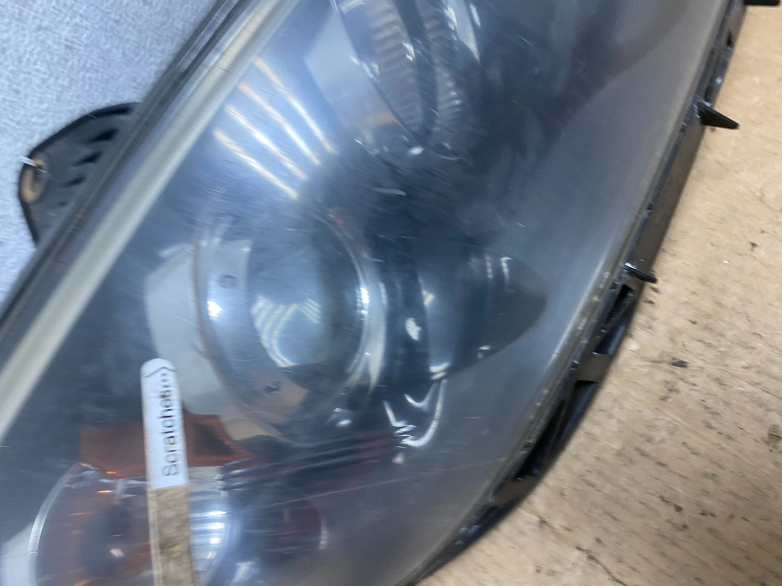 2004 to 2009 Mazda 3 Hatchback Right Passenger Rh Xenon Headlight AD4684 DW3