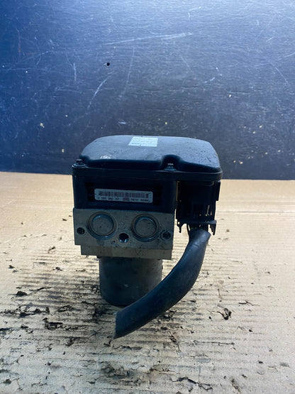 2006 to 2011 Mercedes CLS550 CLS-Class ABS Pump Module A2095450232 aa3234 DG1