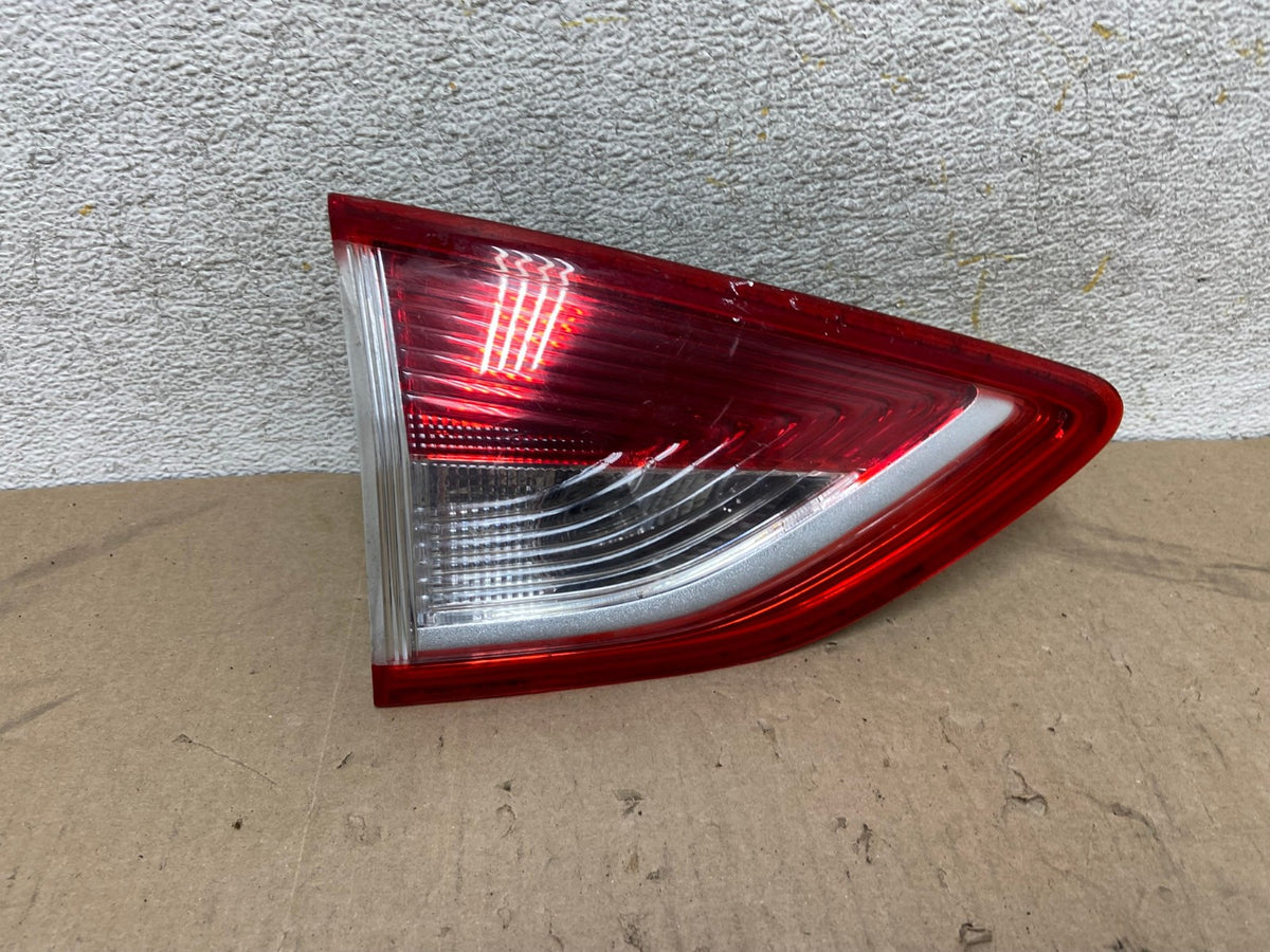 2013 to 2016 Ford Escape Left Driver LH Side Inner Tail Light AH6911 LK0