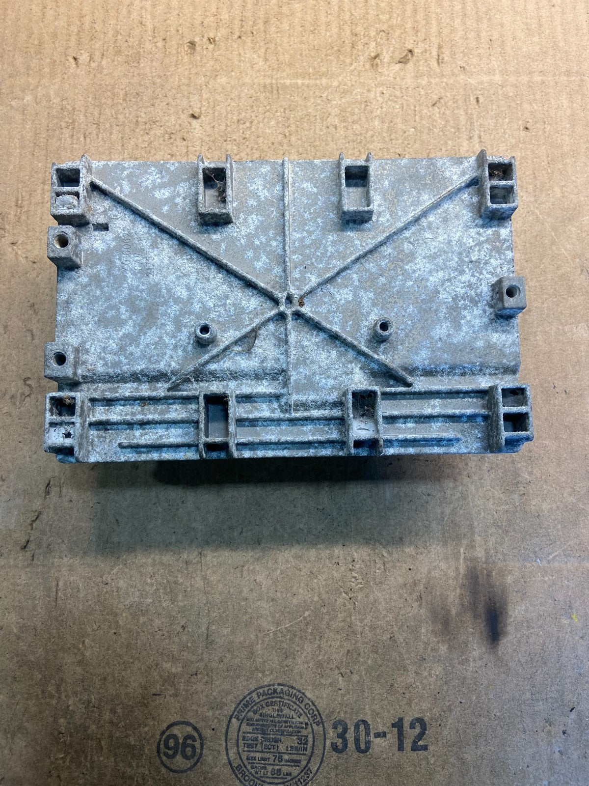 2009 to 2010 Jeep Grand Cherokee Computer Engine Control ECU ECM Z8616 DG3