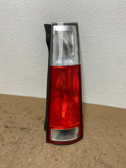 1997 1998 1999 2000 2001 Honda Crv Cr-v Right Passenger  Tail Light OEM AC02700