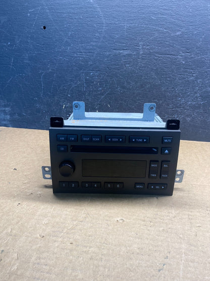 2006 - 2011 Lincoln Town Car AM/FM Radio CD Player AF6574 DW0