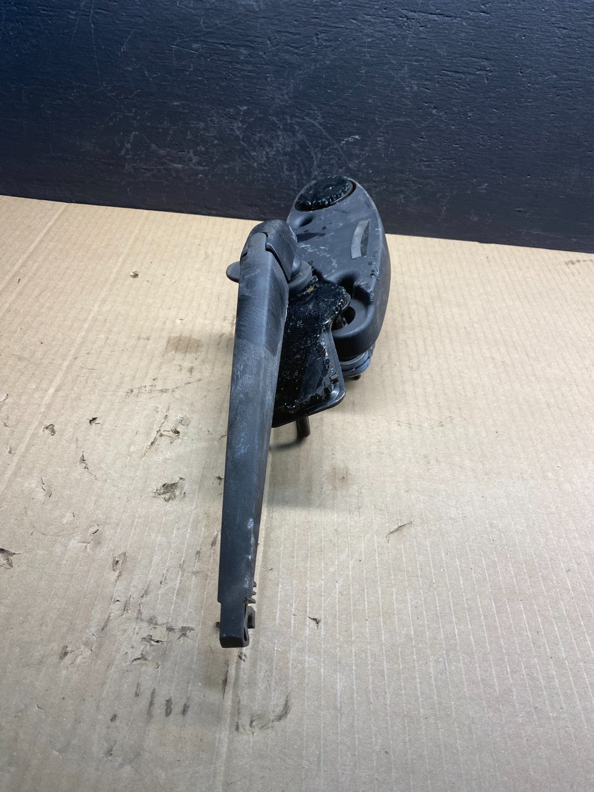 2011-2013 Jeep Grand Cherokee Tailgate Back Door Rear Wiper Motor Wiper AC0897 D2