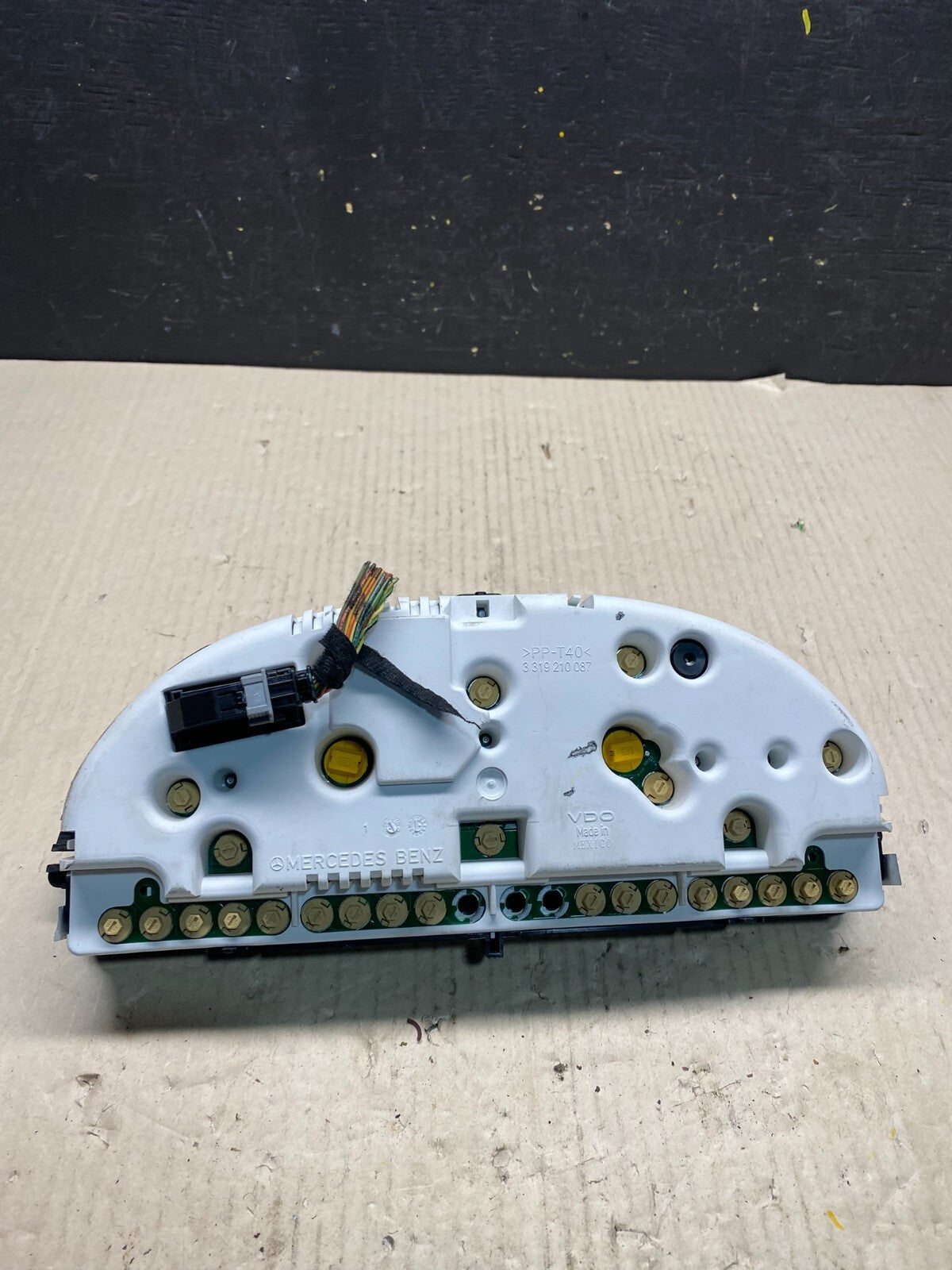2002 - 2005 Mercedes ML500 ML350 Instrument Cluster Speedometer o3428 DG4