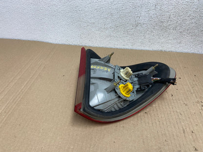 2000-2003 Wagon Mercedes-Benz W210 E-Class Right Passenger Tail Light AE9529 LK3