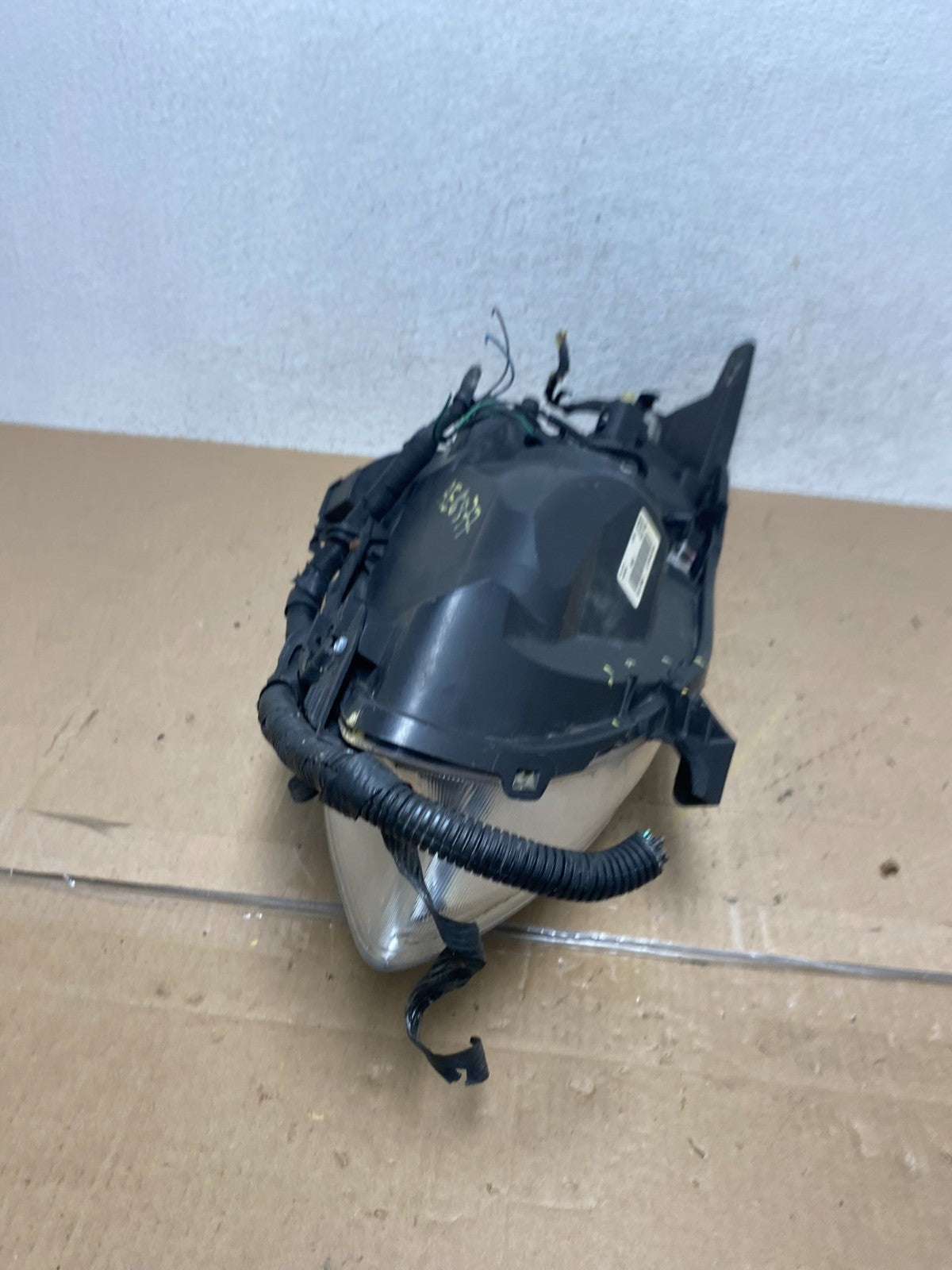 Sedan 2010 2011 2012 Nissan Altima Left Driver Side Headlight AE6877 DW8