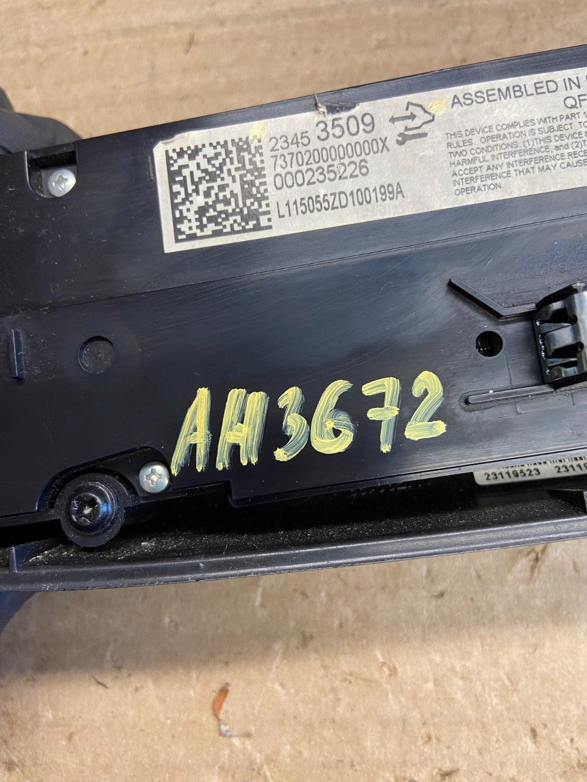 2014 to 2017 Chevrolet Impala Center Climate Control A/C Heater AH3672 DG5