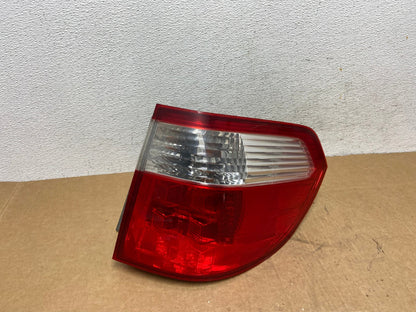 2005 2006 2007 Honda Odyssey Right Passenger RH Side Tail Light AD6157 LK0