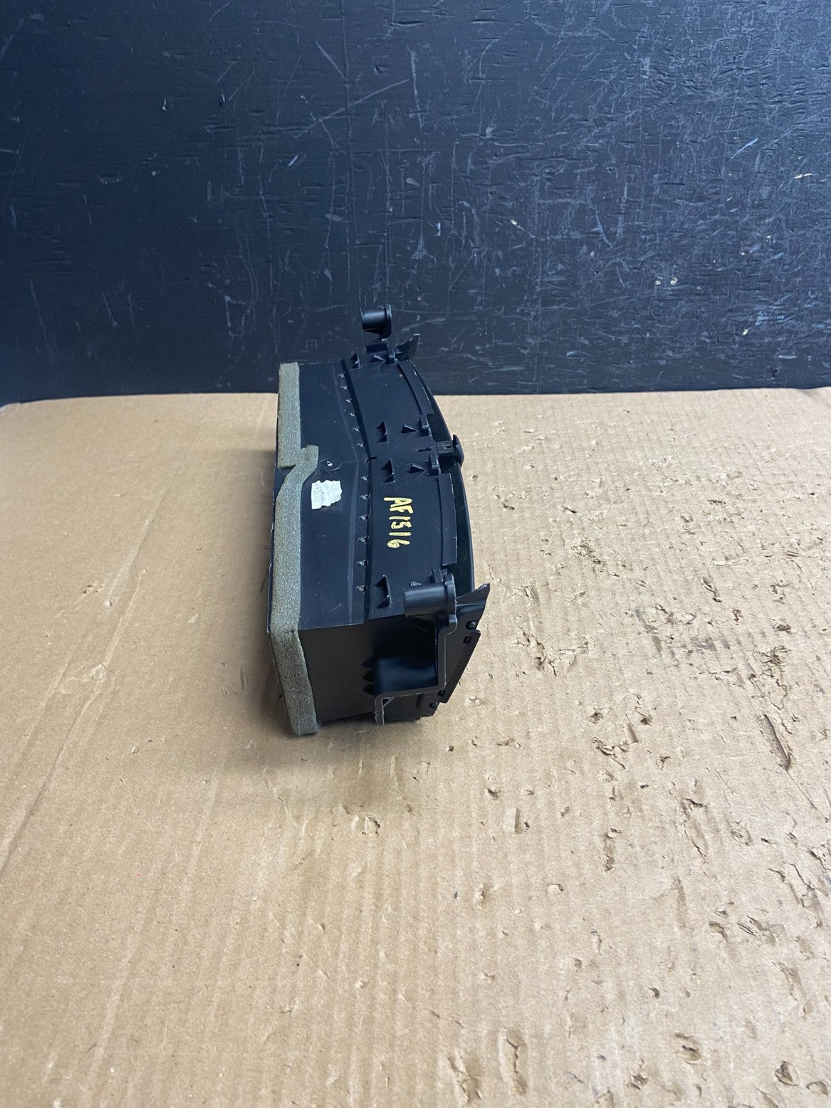 2011 to 2014 Ford Edge Center Dash Radio Panel Air Vent AF1516 DG1