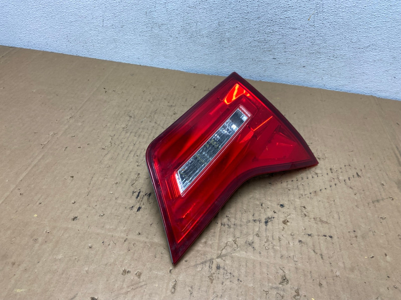 2007 2008 2009 Acura Mdx Right Passenger Rh Side Inner Tail Light AD2408 LK2