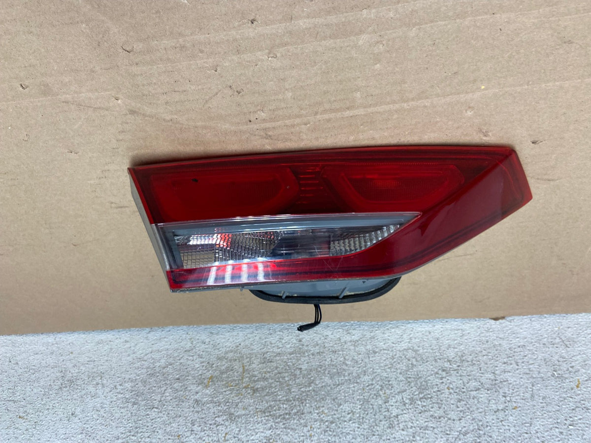 2017-2018 Hyundai Elantra Left Driver LH Side Inner Tail Light AH9351 LK0