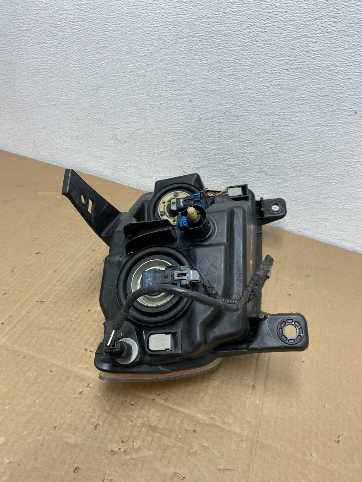 2011 to 2013 Jeep Grand Cherokee Halogen Left Driver Lh Headlight Oem AC3831 DW7
