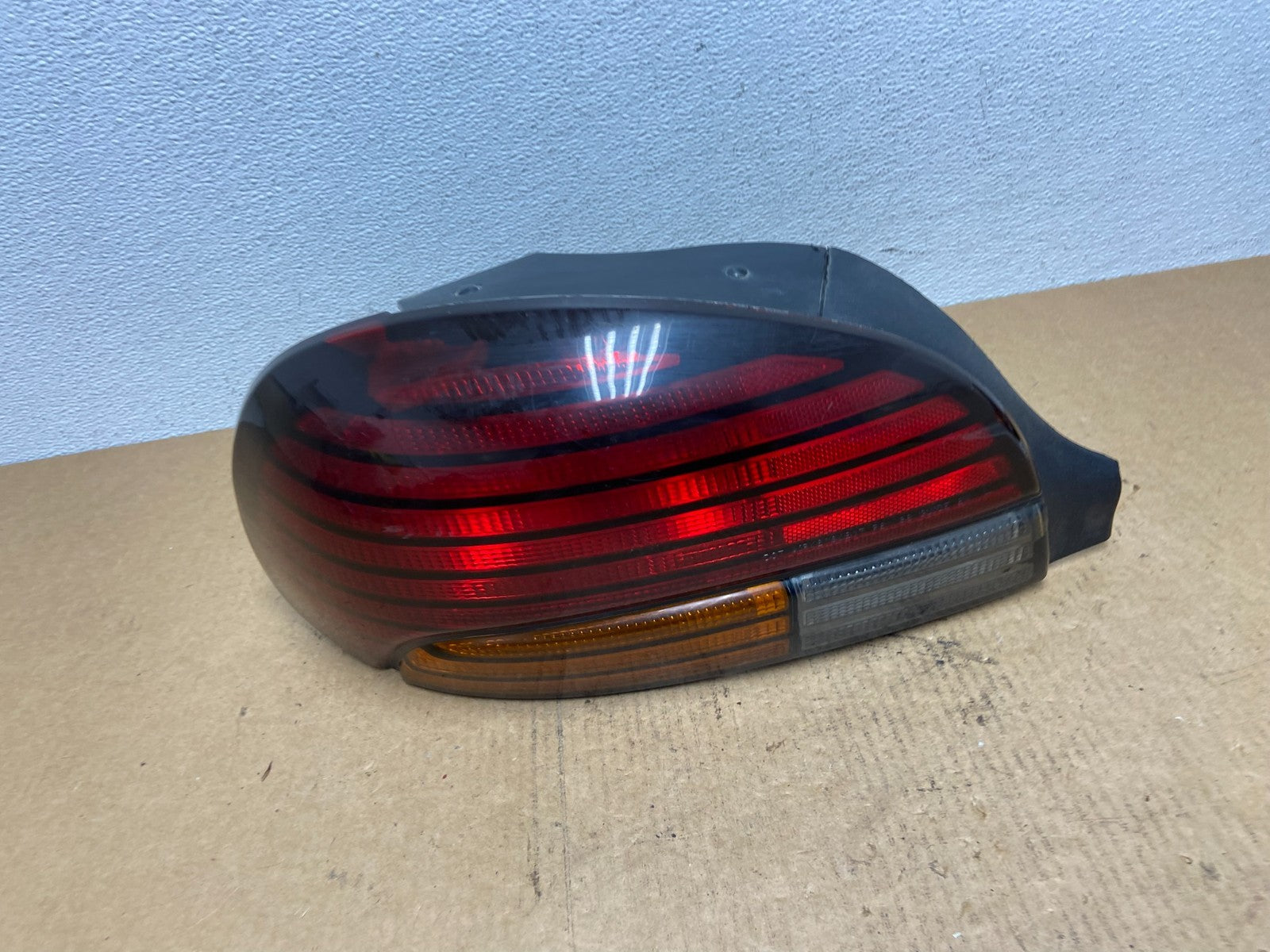 1996 to 1998 Pontiac Grand Am Left Driver LH Side Tail Light OEM AC2889 DW0