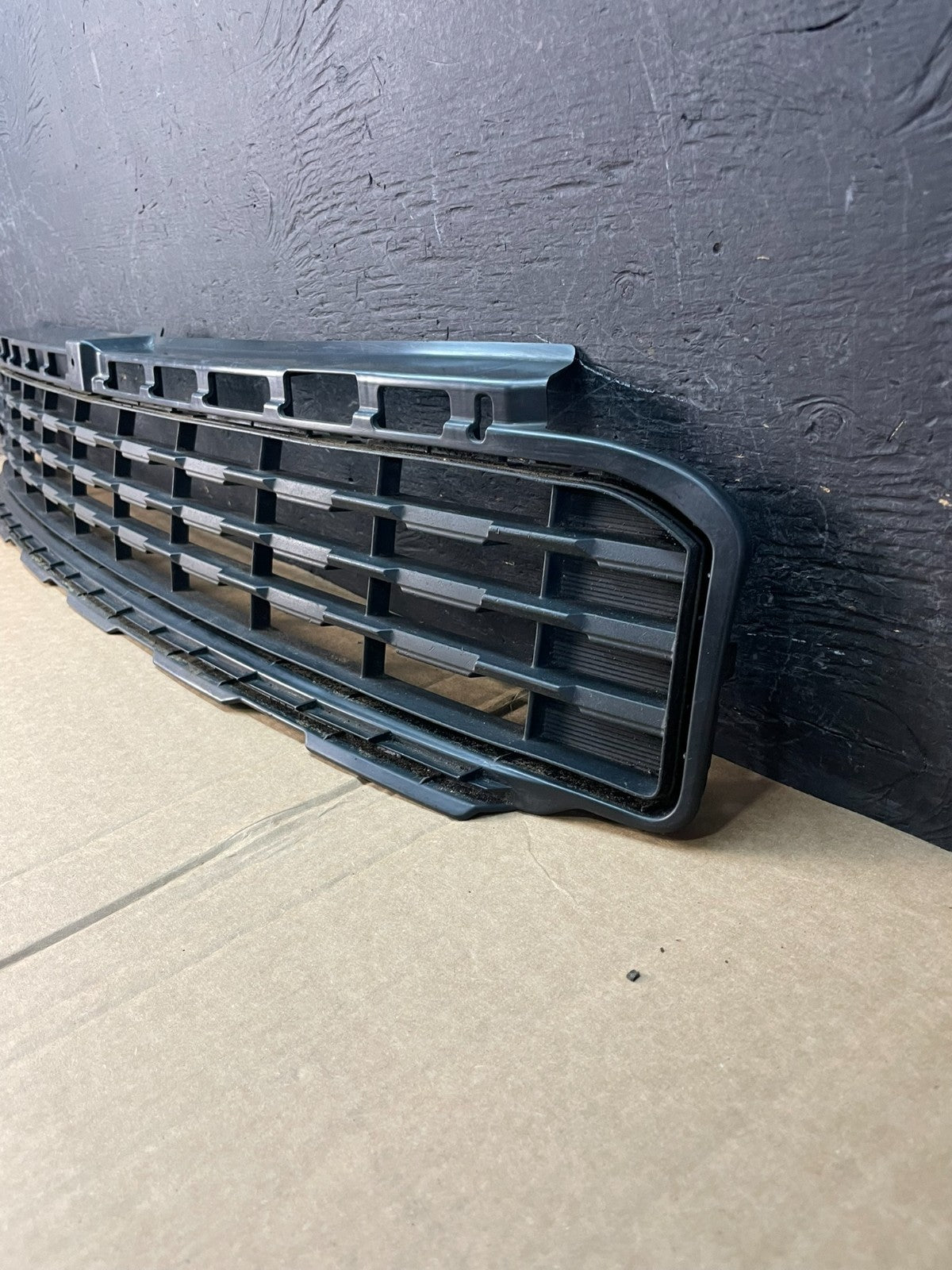 2017 to 2020 Honda Ridgeline Front Lower Grille Grill AC9933 DG2