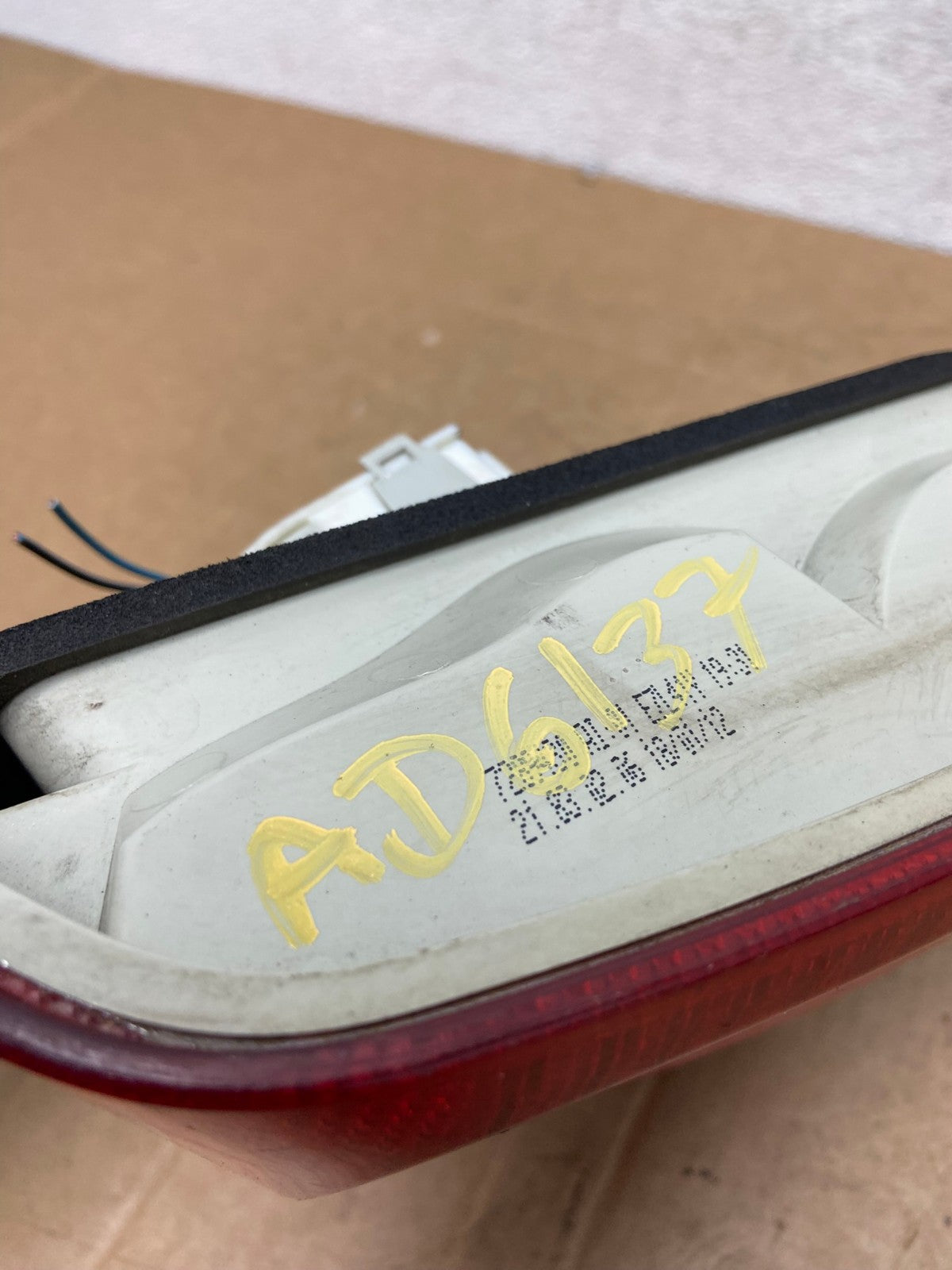 2009 2010 BMW 328i 3 Series Right Passenger RH Side Tail Light AD6137 LK6